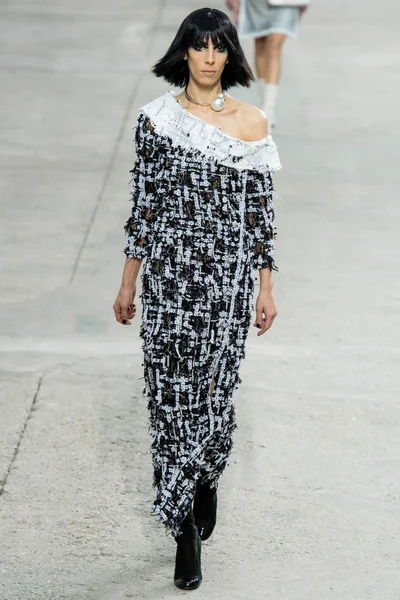 Look 57